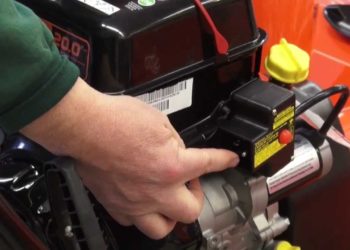 What kind of engine does Ariens snowblower use?