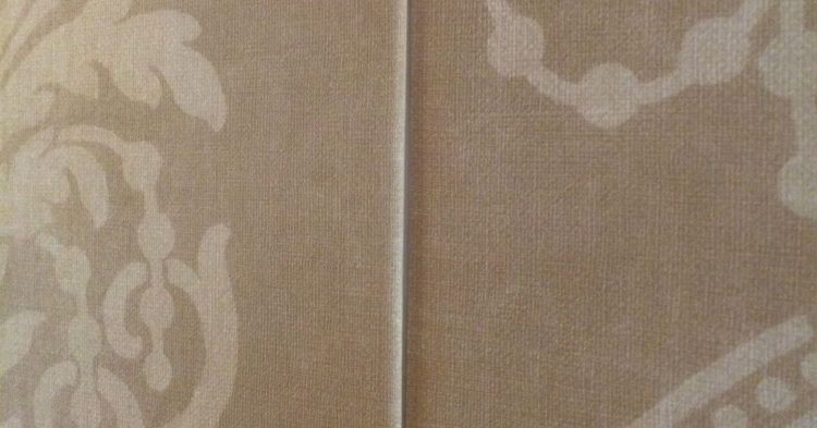 How do you fix lifting wallpaper seams?