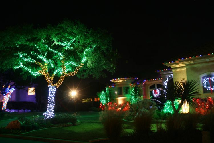 What do you do if your Christmas tree lights don't work?
