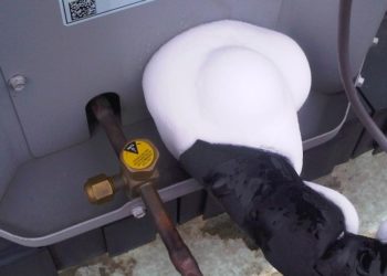 rheem air conditioner freezing up