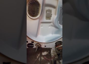dryer stops running after 10 minutes