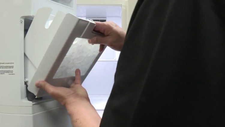 whirlpool double door refrigerator ice maker not working