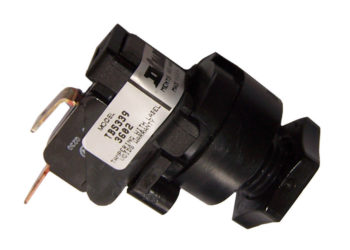 How does a Jacuzzi air switch work?