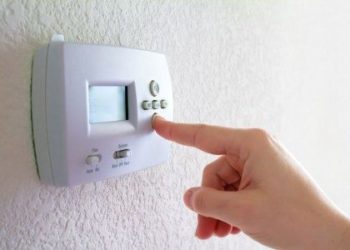 Why is my thermostat not getting power?