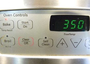 How do you know when your Viking oven is preheated?