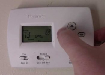 How do you reset the heat on a Honeywell thermostat?